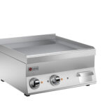 Elektrisk stekhäll BARON 6NFT/E603L med slät stekplatta i AISI430 stål, 600x600mm, 7,8kW