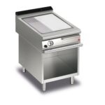 Gas stekhäll BARON Q70SFTTV/G625 med slät & 1/3 räfflad kromat stekplatta, på öppet stativ, 600x700mm, 9kW