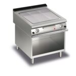 Gas stekhäll BARON Q70SFTTV/G813 med räfflat stekplatta i AISI430, på öppet stativ, 800x700mm, 12kW