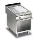 Elektrisk stekhäll BARON Q90SFTV/E623 med slät & 1/3 räfflad stekplatta i AISI430 stål, på öppet stativ, 600x900mm, 7,5kW